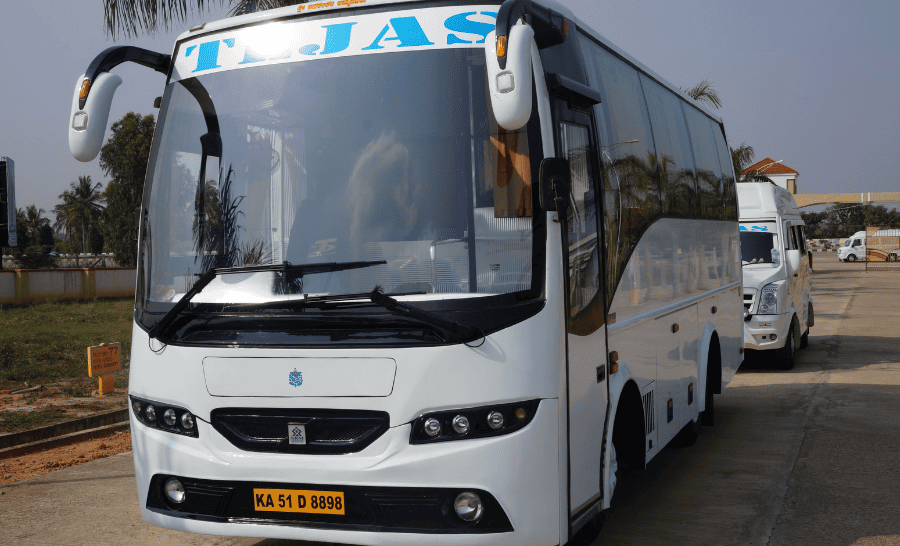 Service Provider of 27 Seater Deluxe Coach in New Delhi, Delhi, India.